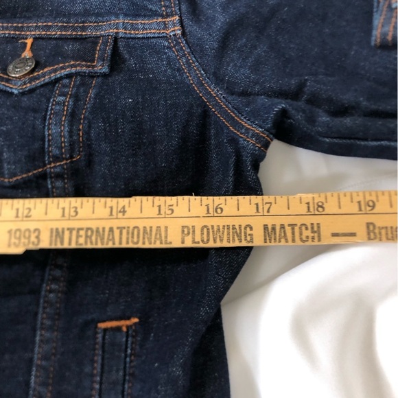 Early 2000’s Old Navy Denim Jacket - Picture 7 of 13